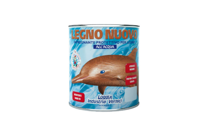 Legno nuovo all'acqua cerato