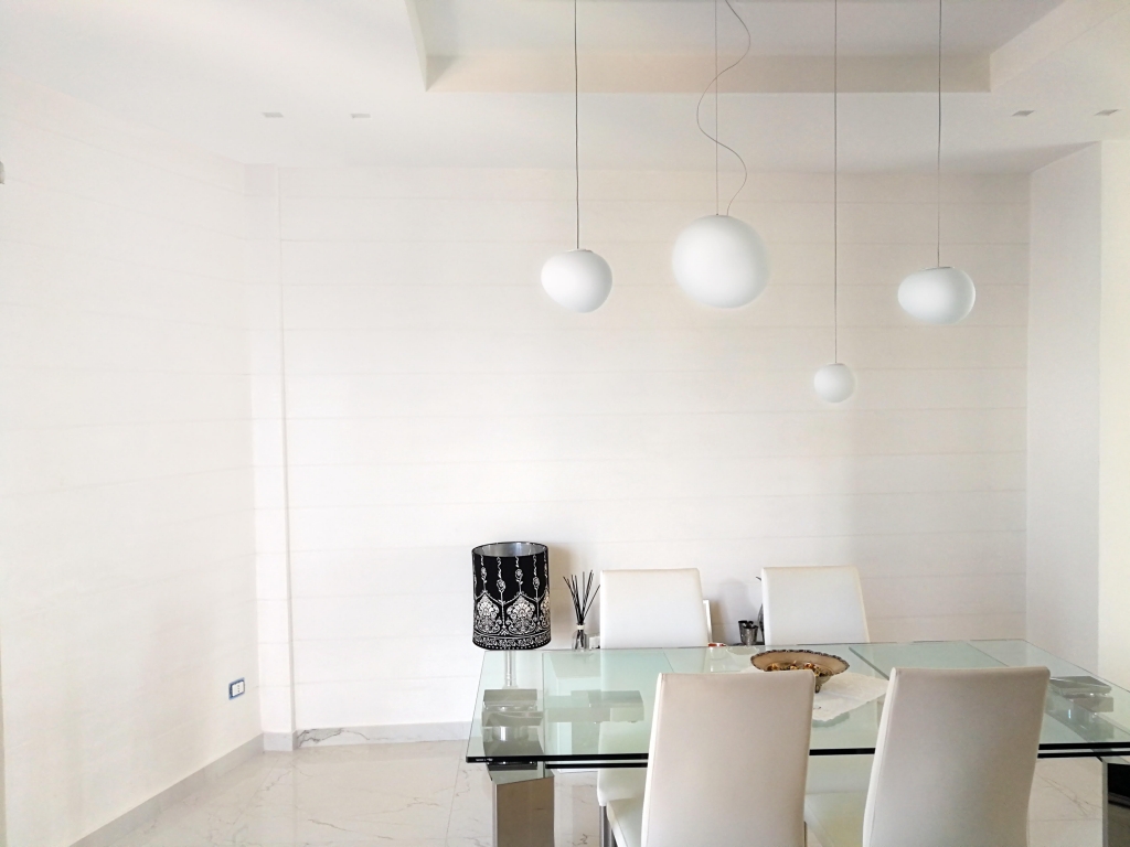 Plasmatore Italiano:Antonio Saccoia creazione decor wall infinito e marmo liquido