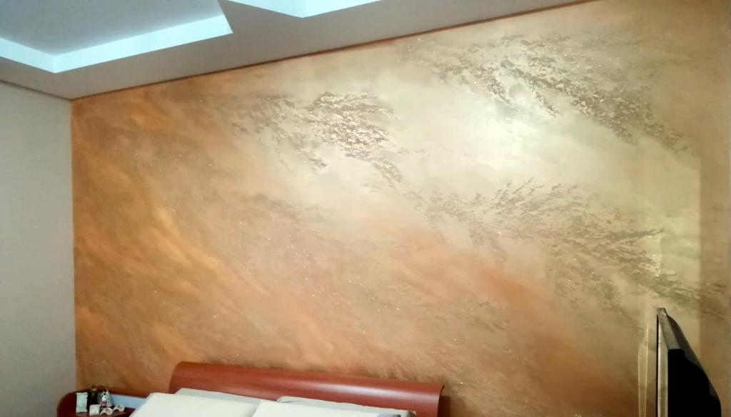 Plasmatore Italiano Mirko Muni: creazione decor wall Infinito + dorotea